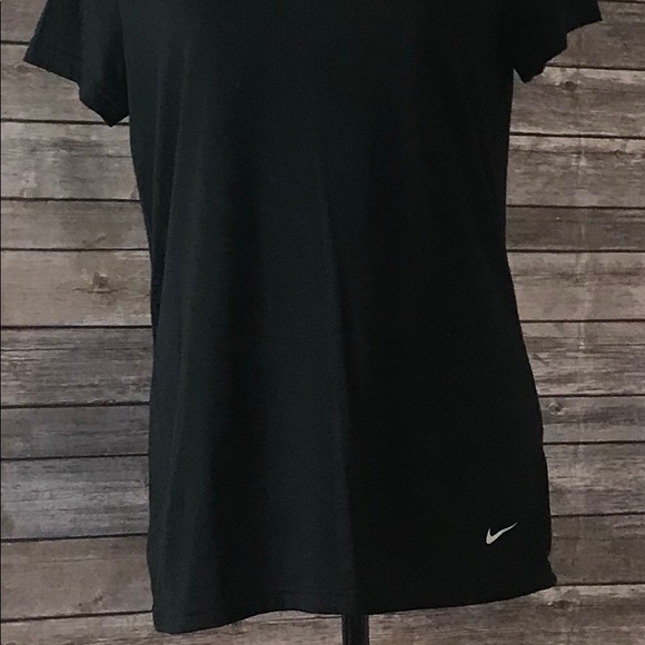 Black Nike Dri- Fit Top - Picture 6 of 6